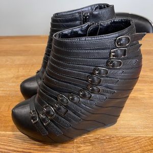 Herstyle Wedge Boots